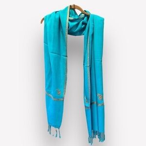 🇪🇸🐠Pashmina Wrap Scarf shawl lightweight blue with gold embroidery fringe